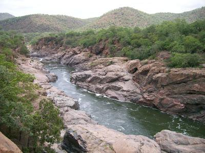 Sangama and Mekedatu - two exotic spots located 93 kms from Bengaluru