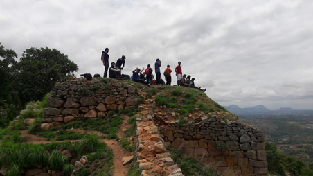 Makalidurga Hill Fort | perfect weekend getaways from Bengaluru for couples if you crave adventure and the thrill of trekking on a chilly night